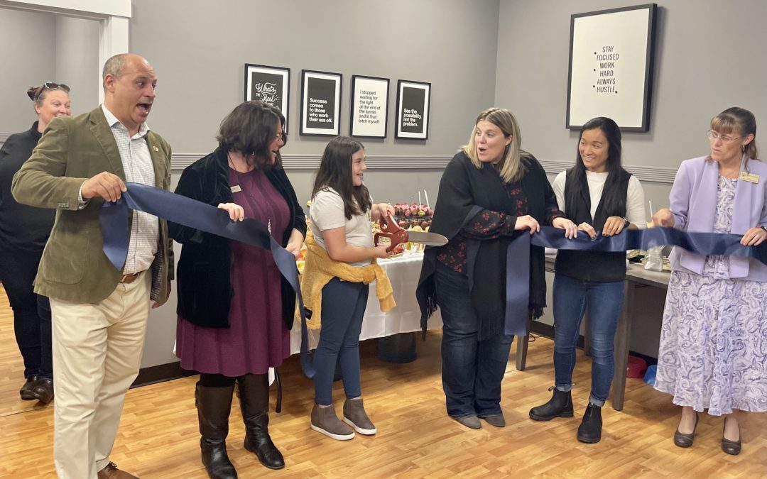 Auburn Celebrates Opening of Twelve North Agency with Ribbon Cutting