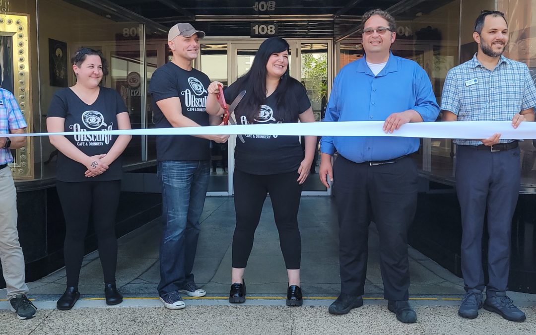 Lewiston Celebrates the Opening of Obscura Cafè & Drinkery with Ribbon Cutting